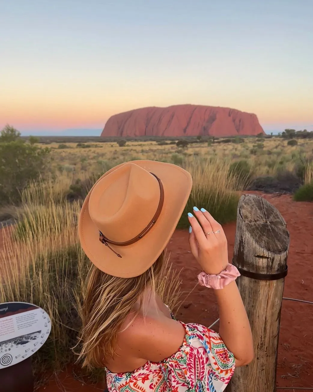 Can you do a day trip to Uluru from Alice Springs?